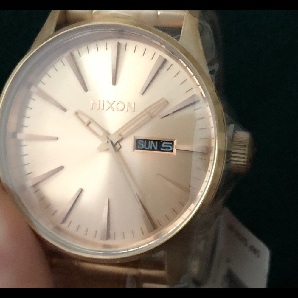NIXON Sentry SS ROSE GOLD - Picture 2 of 5